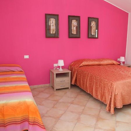 Villaggio Simenzaru Mongiove Luaran gambar