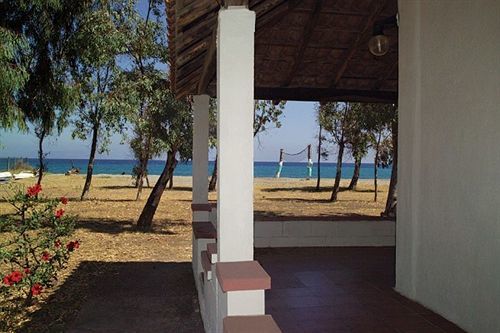 Villaggio Simenzaru Mongiove Luaran gambar
