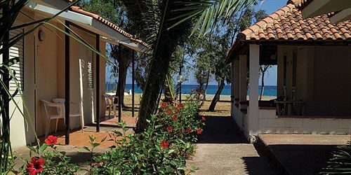 Villaggio Simenzaru Mongiove Luaran gambar